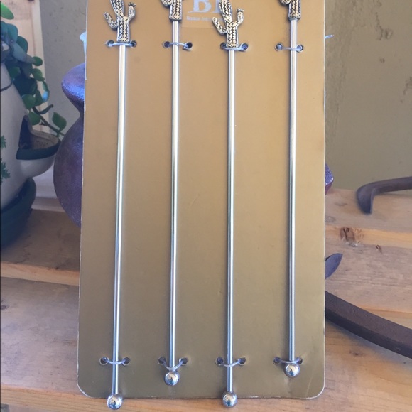 NIP BI Saguaro Cactus Pokers - Picture 3 of 3